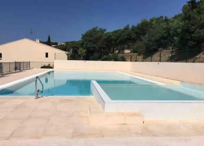 Lejlighed Vue ,plage La Nartelle,avec Loggia, Sainte-maxime, France *
